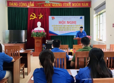 Đồng chí Hoàng Văn Linh – Bí thư Huyện Đoàn phát biểu tại Hội nghị.