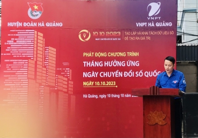 Đồng chí Hoàng Văn Linh – Bí thư Huyện Đoàn phát biểu tại Chương trình.