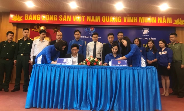 Tỉnh Đoàn Thanh niên phối hợp với VNPT Cao Bằng tổ chức Lễ ký kết thoả thuận hợp tác giai đoạn 2021 – 2025