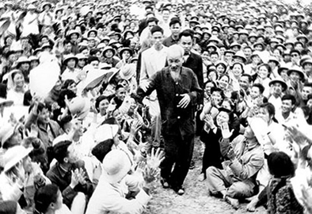 Chủ tịch Hồ Chí Minh luôn xem đại đoàn kết dân tộc là kim chỉ nam cho mọi hành động. Ảnh tư liệu.