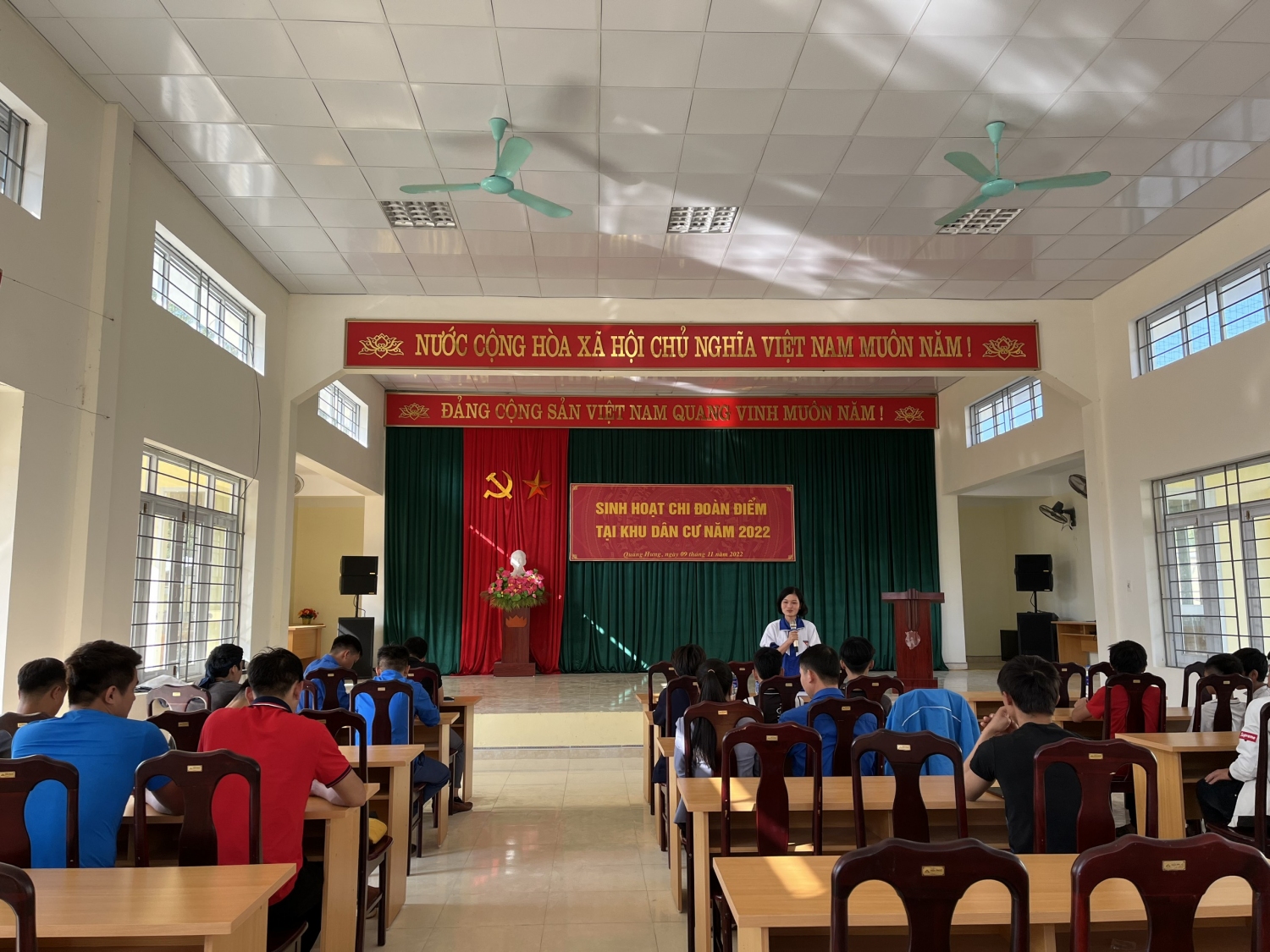 Sinh hoạt chi đoàn điểm tại xã Quảng Hưng