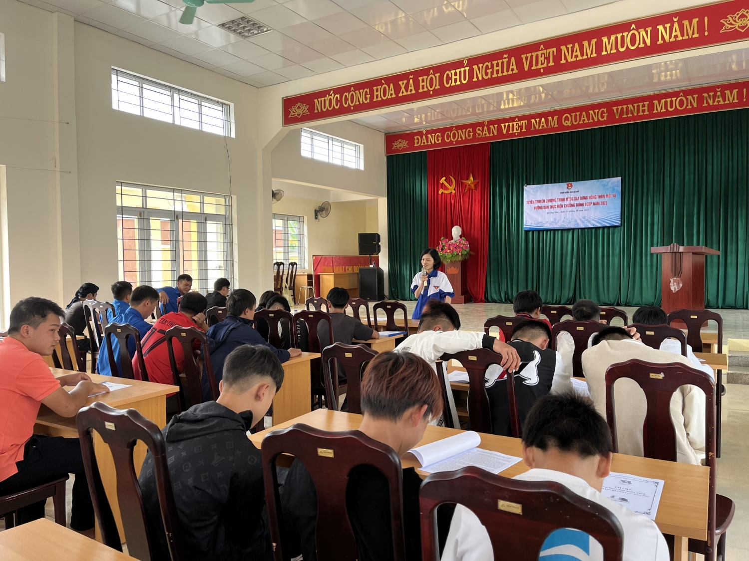 Toàn cảnh lớp tập huấn tại xã Quảng Hưng
