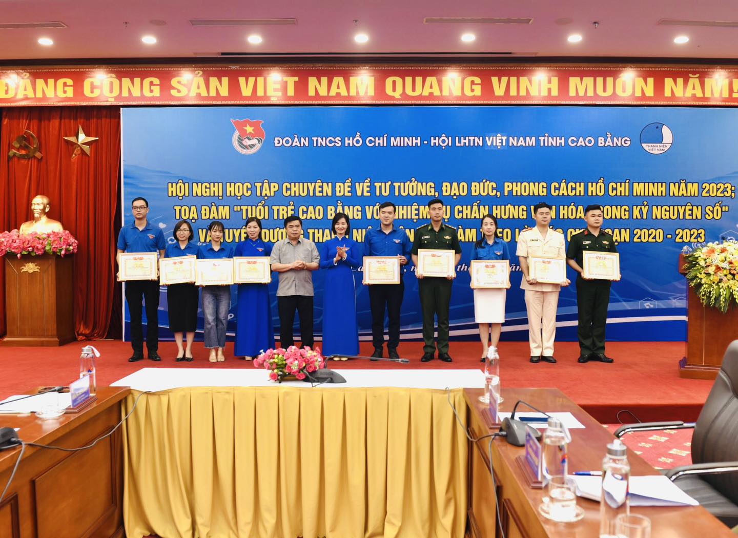Khen thưởng các cá nhân có thành tích xuất sắc trong học tập và làm theo tư tưởng, đạo đức, phong cách Hồ Chí Minh giai đoạn 2020 - 2023