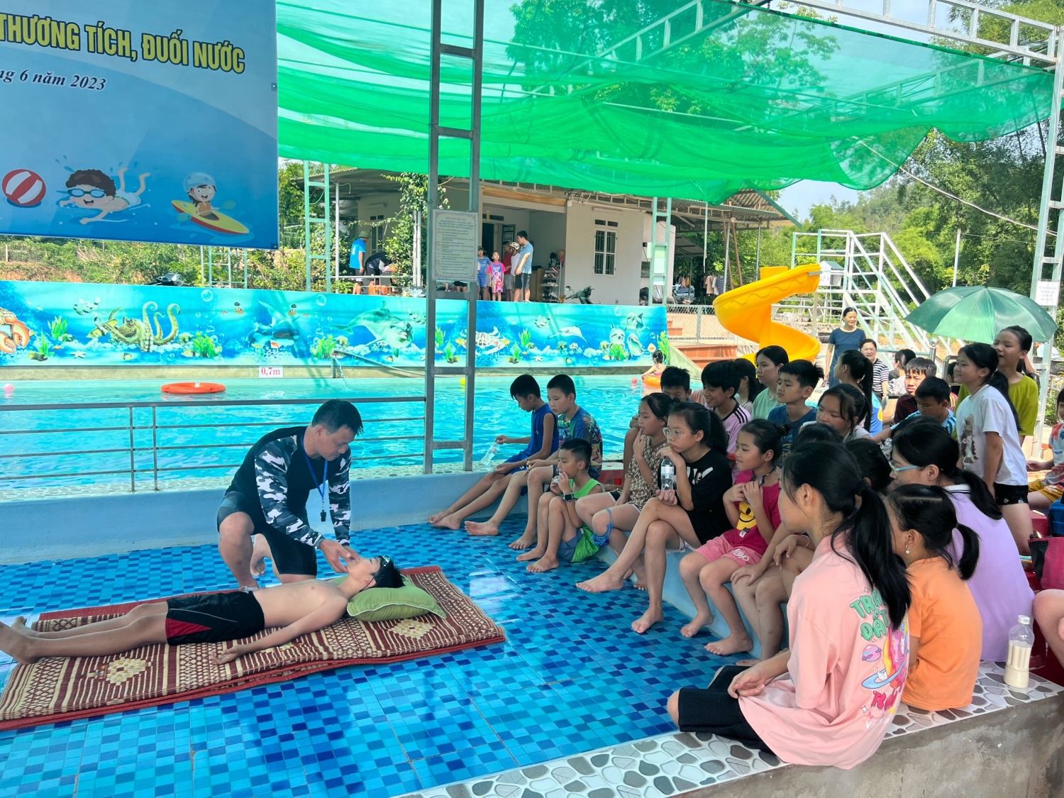 Đoàn Phường Hoà Chung, Tp Co Bằng tập huấn kỹ năng phòng tránh ta nạn thương tích, đuối nước