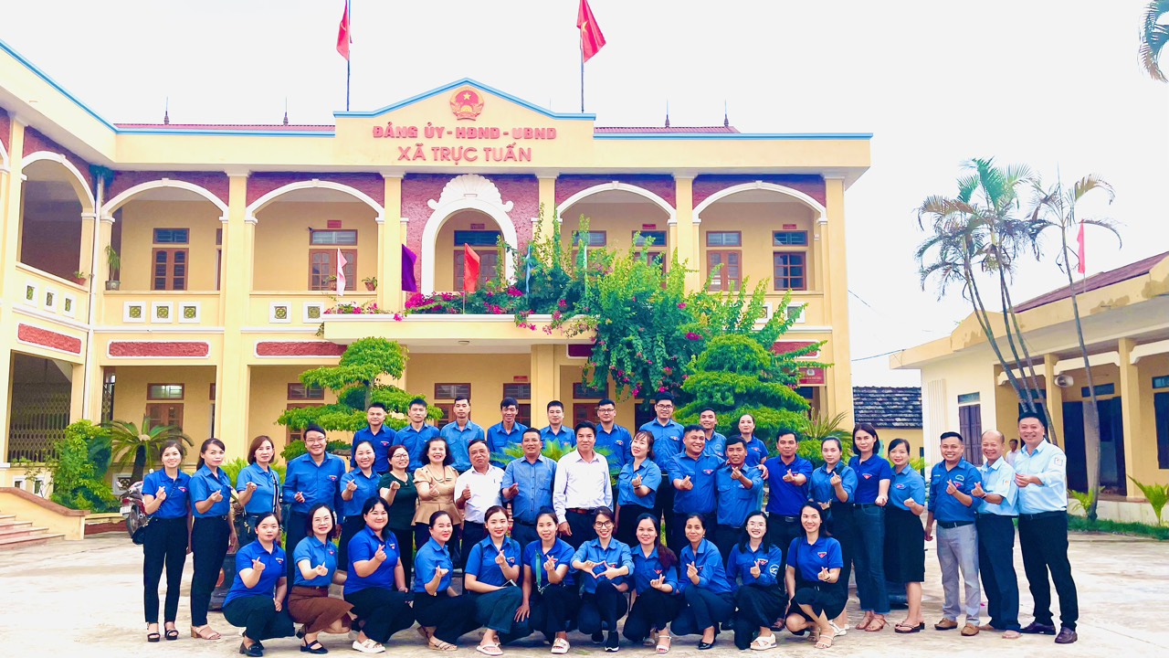 Đoàn tham quan, làm việc tại xã Trực Tuấn, huyện Trực Ninh, tỉnh Nam Định (xã được công nhận đạt Nông thôn mới kiểu mẫu)