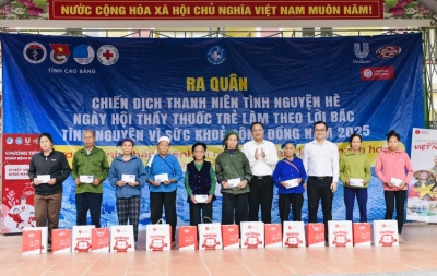 Ra quân Chiến dịch Thanh niên tình nguyện Hè, Ngày hội Thầy thuốc trẻ làm theo lời Bác năm 2025 và Chương trình khám bệnh “Vì một Việt Nam khỏe mạnh hơn”