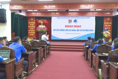 Toàn cảnh khai mạc Lớp bồi dưỡng nghiệp vụ cán bộ Đoàn, Hội cơ sở năm 2025.