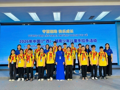Đoàn đại biểu tỉnh Cao Bằng tham dự Lễ khởi động Chương trình Tay trong tay thiếu nhi Việt Nam - Trung Quốc (Quảng Tây).
