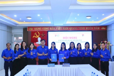 Tỉnh đoàn Cao Bằng và Tỉnh Đoàn - Hội sinh viên tỉnh Thái Nguyên ký kết Biên bản ghi nhớ phối hợp triển khai Đề án "Tuổi trẻ Việt Nam đồng hành với thanh thiếu nhi vùng biên giới giai đoạn 2025 - 2030"