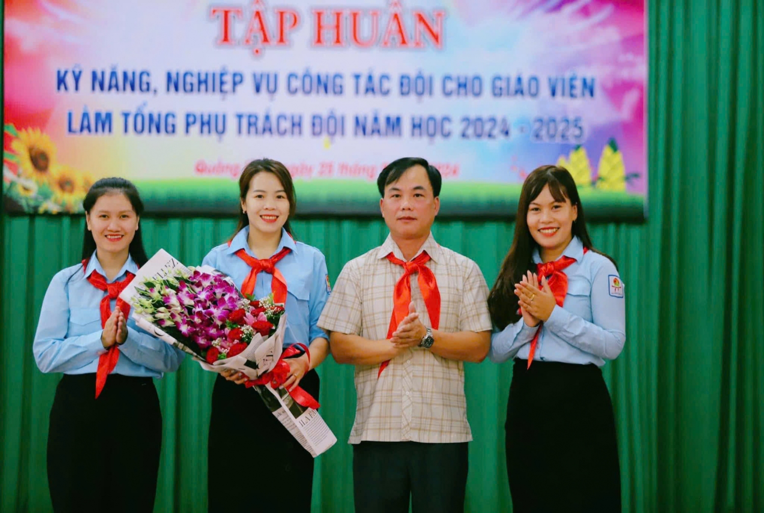 Hội đồng đội huyện Quảng Hòa chủ trì phối hợp với Hội đồng Đội huyện Trùng Khánh, Thạch An tổ chức tập huấn kỹ năng, nghiệp vụ công tác đội cho giáo viên làm tổng phụ trách đội năm học 2024 – 2025