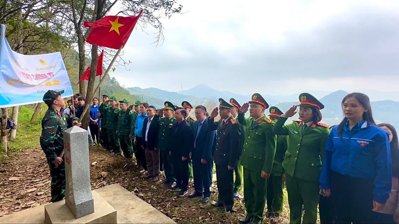 Huyện Đoàn Bảo Lạc tổ chức chương trình "Tháng Ba biên giới-Biên cương tổ quốc tôi”