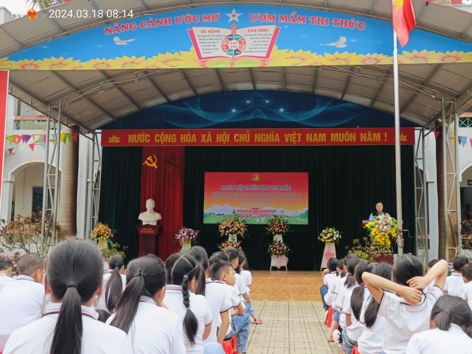 Đồng chí Lương Thị Diệp - Phó Bí thư Huyện Đoàn, Chủ tịch Hội đồng Đội huyện Hòa An phát biểu tại chương trình.