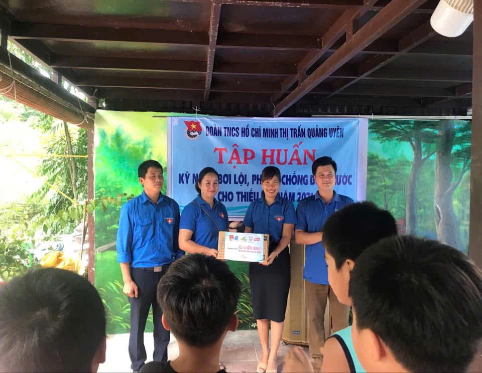Tập huấn kỹ năng bơi lội, phòng chống đuối nước cho thiếu nhi