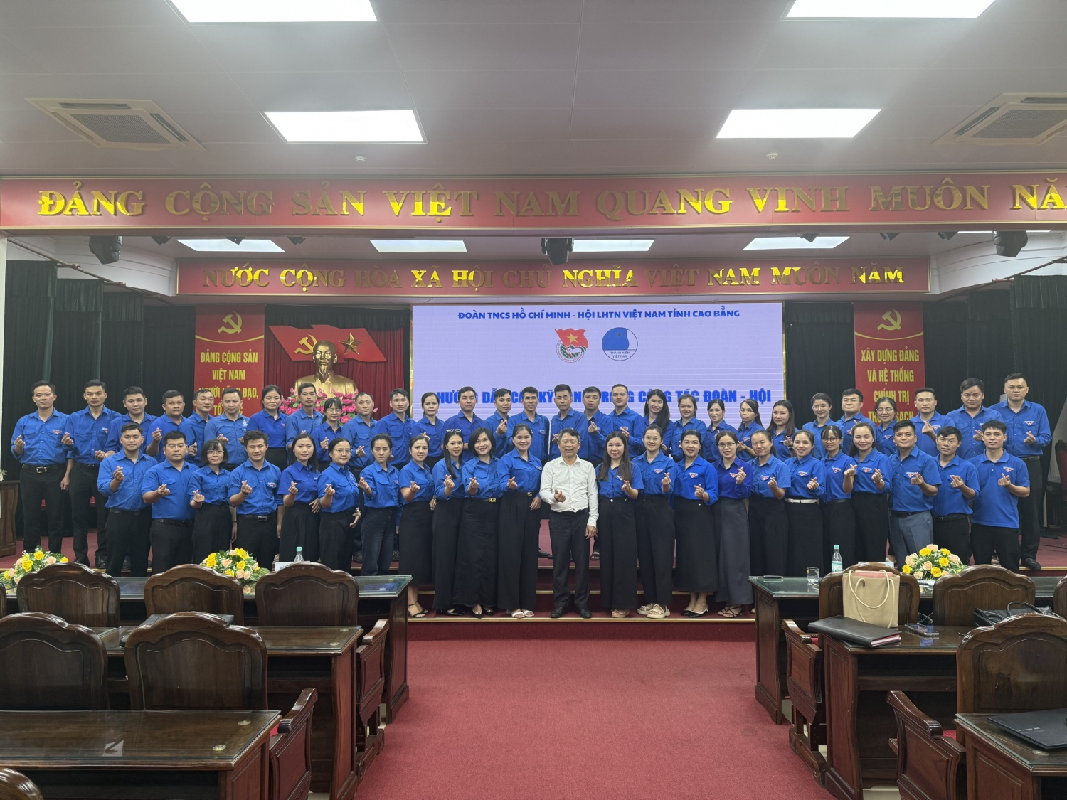 z7273969193409 413c60c10e1f767047faa565f9f42205