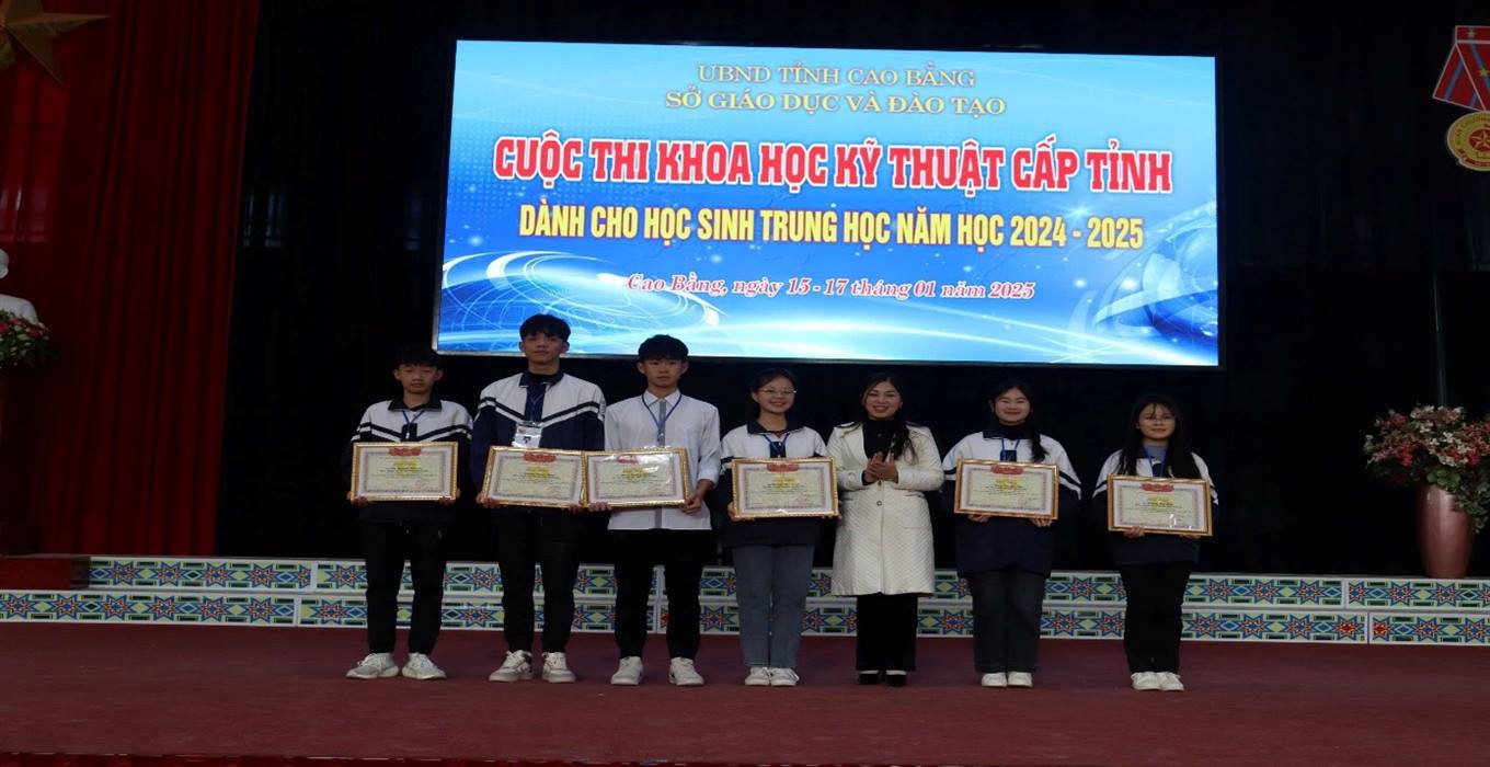 DNGCHI~2
