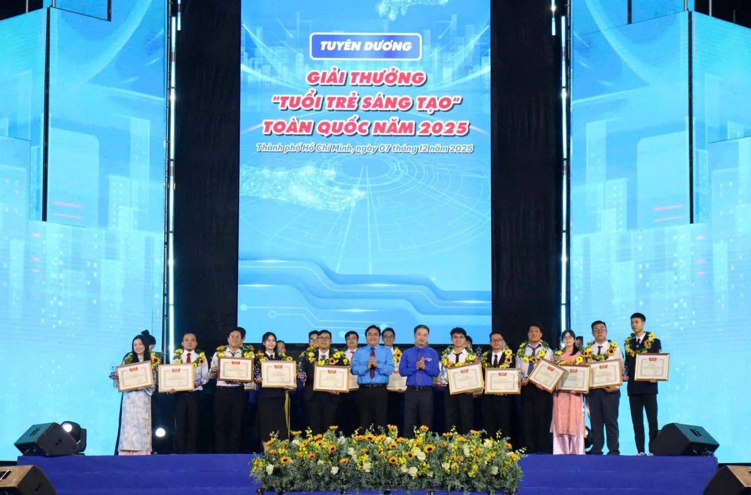 Cao Bằng có 02 nhóm tác giả vinh dự nhận Giải thưởng “Tuổi trẻ sáng tạo” toàn quốc năm 2025.