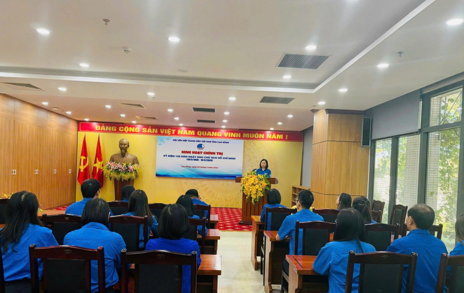 Sinh hoạt chính trị kỷ niệm 135 năm Ngày sinh Chủ tịch Hồ Chí Minh.