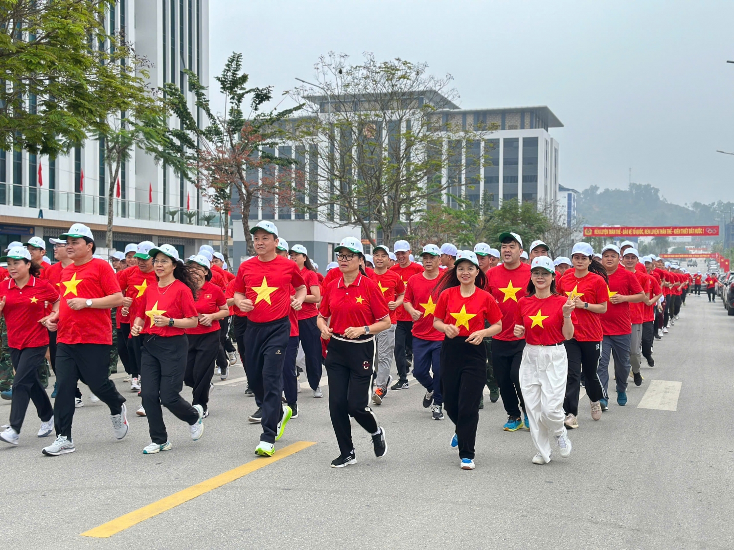200 đoàn viên, thanh niên tham gia hưởng ứng Ngày chạy Olympic vì sức khỏe toàn dân năm - Vì an ninh tổ quốc tỉnh Cao Bằng năm 2026.