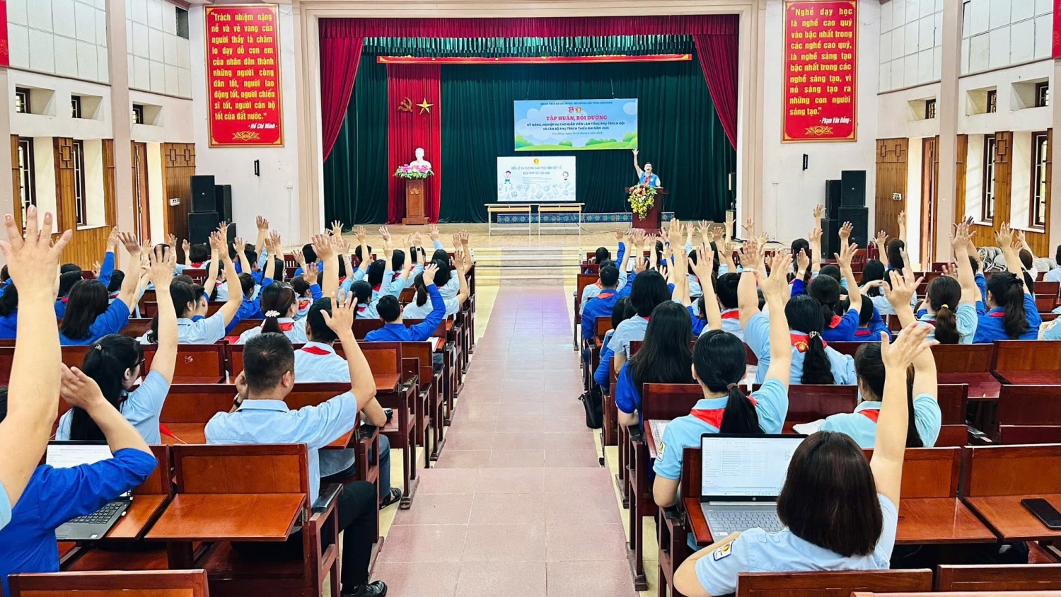 Khai mạc lớp tập huấn, bồi dưỡng kỹ năng nghiệp vụ cho giáo viên làm Tổng phụ trách Độivà cán bộ phụ trách thiếu nhi năm 2026