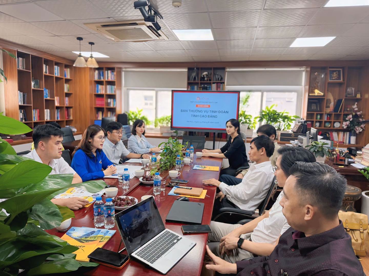 Ban Thường vụ Tỉnh đoàn Cao Bằng làm việc với Hiệp hội Khởi nghiệp Quốc gia và Học viện Chính sách và Phát triển.