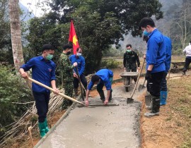 DVTN-lam-duong-tai-le-ra-quan-Thang-thanh-nien.jpg