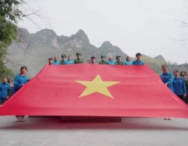 Le-chao-co-Toi-yeu-to-quoc-toi-tai-cot-moc-bien-gioi-836.jpg